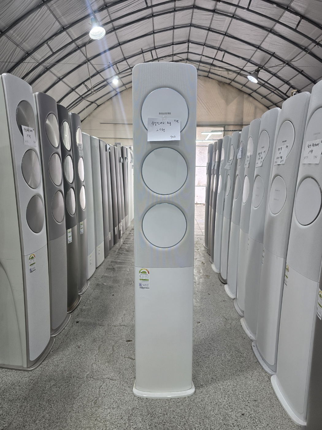 0112번 삼성 인버터 무풍 스탠드 에어컨 20평 17년